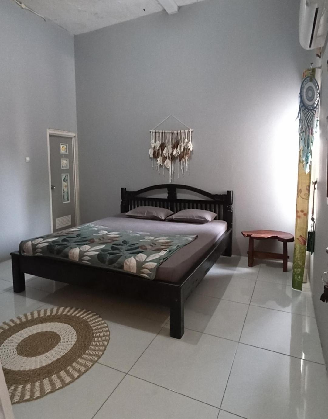 Loyal Friend Hostel קרימונג'אווה חדר תמונה